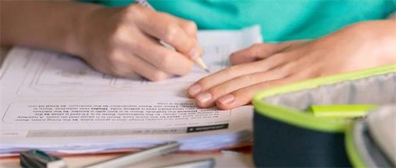 张黎明：破解家校紧张困局 构建协同育人生态